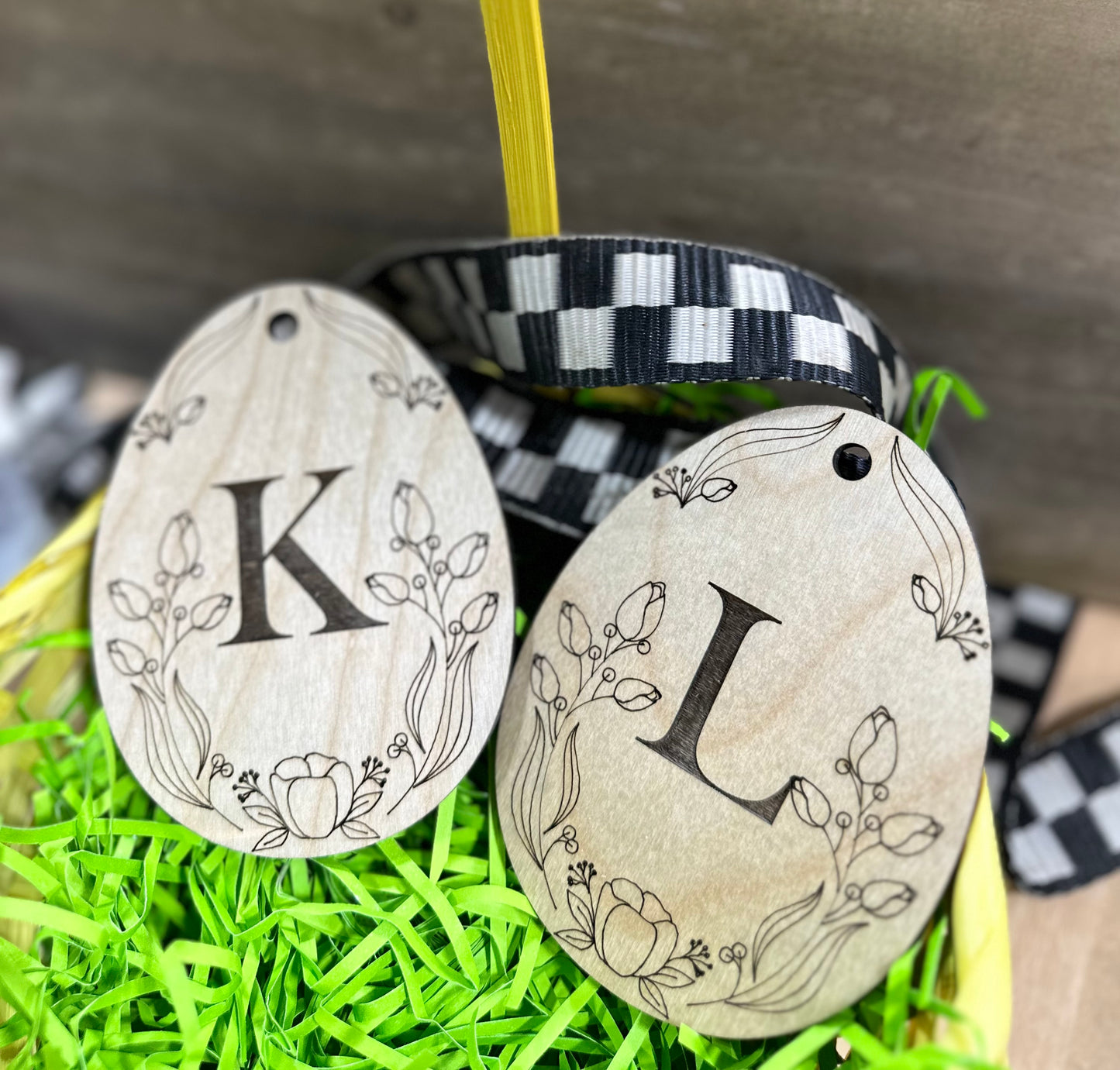 Bakersville Initial Egg Basket Bag Tag