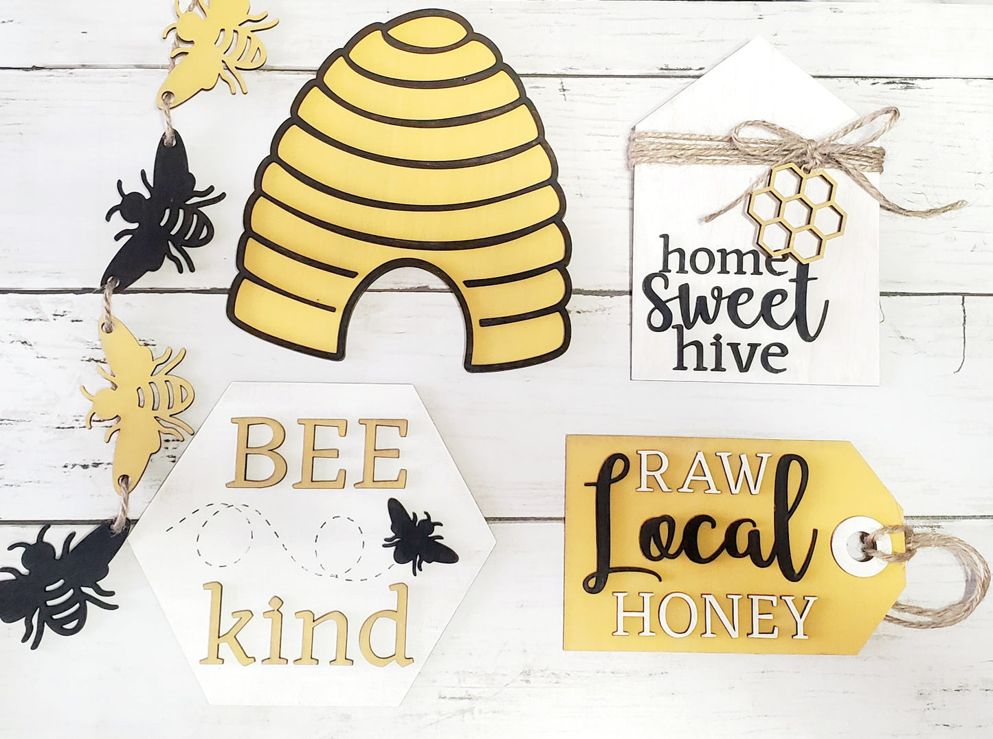 Bee Tier Tray Set