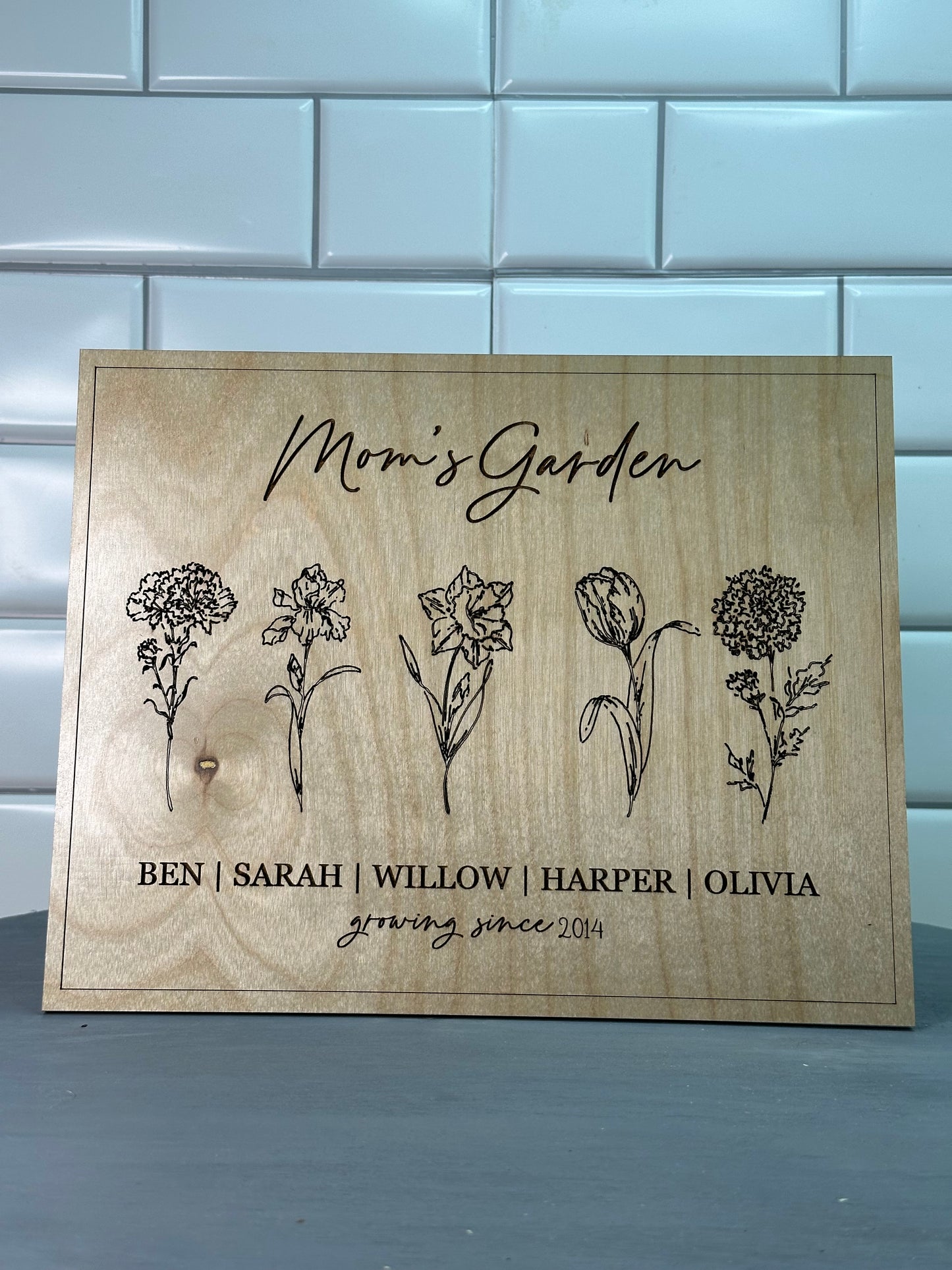 Personalized Garden Sign, Birth Month Flower Wood Art, Custom Mom's Garden Decor