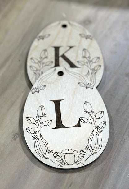 Bakersville Initial Egg Basket Bag Tag