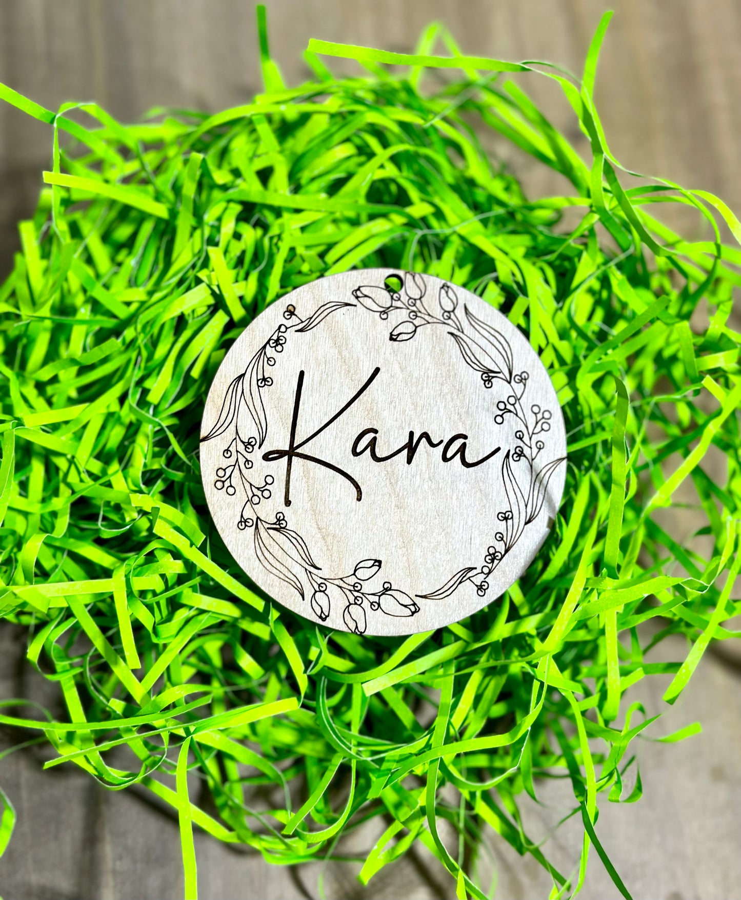 Classic Round Floral Easter Basket Bag Tag