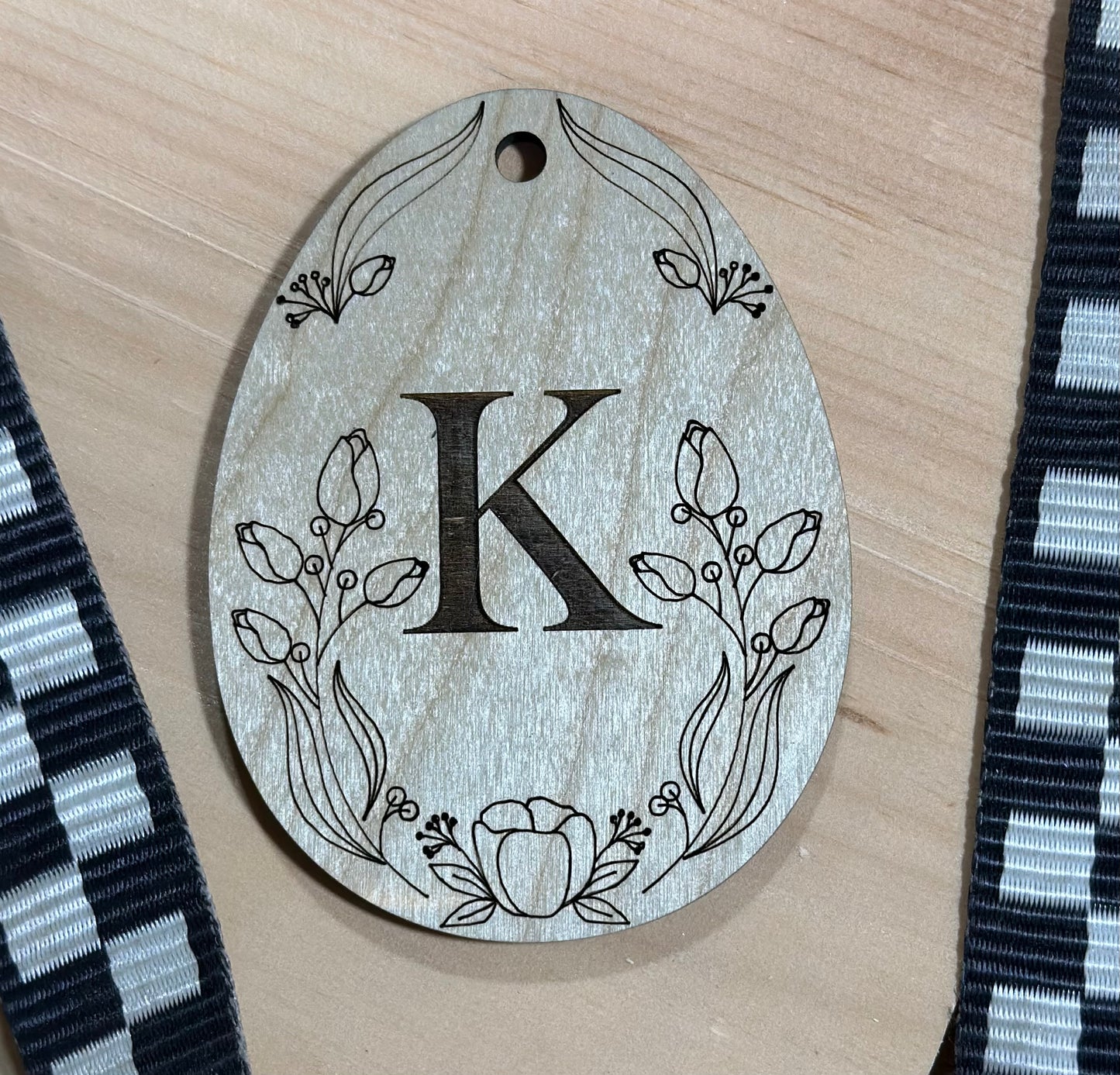 Bakersville Initial Egg Basket Bag Tag