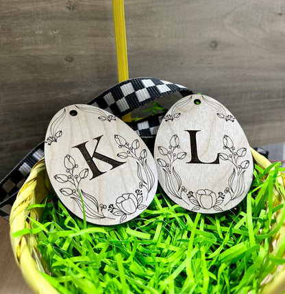 Bakersville Initial Egg Basket Bag Tag