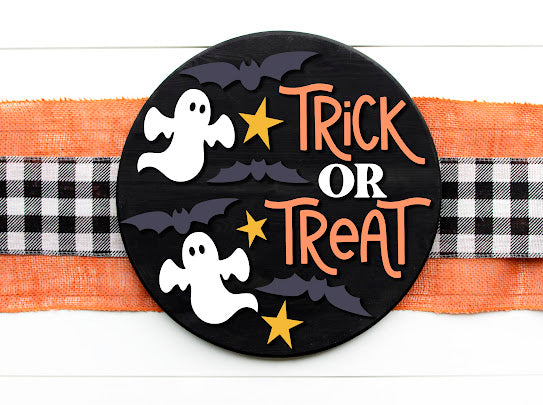 DIY Trick or treat Halloween door hanger