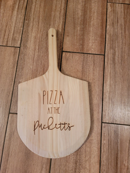 Pizza Peel with Handle