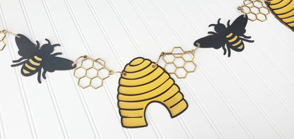 Bee Shapes Banner