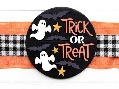 DIY Trick or treat Halloween door hanger